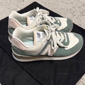 New Balance Women's Sneakers in Green and Cream